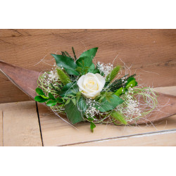 Kokosschale mit halbarer Rose