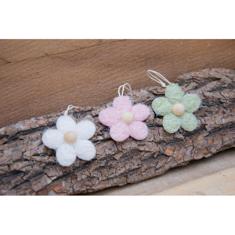 Blumen-Anhänger aus Stoff, in 3 Farben