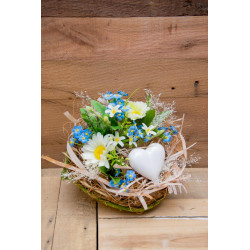 Blumenkorb mit Herz
