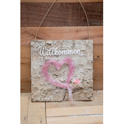 Türdeko Drahtherz auf Rinde