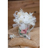 Tasse mit stabilisierten Rosen