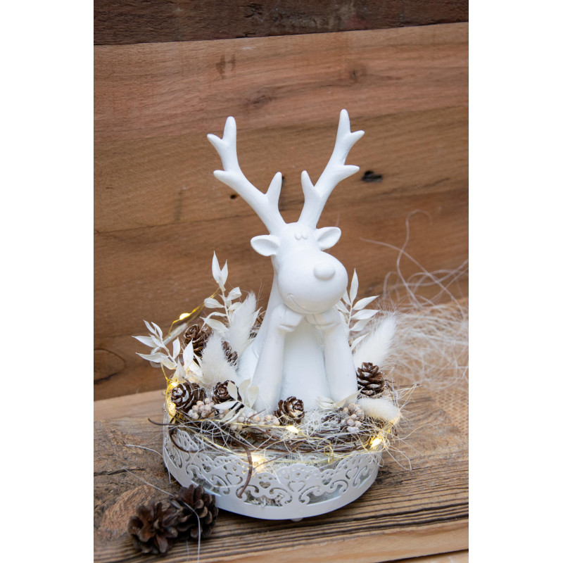 Tischdeko mit Hirsch & LED-Beleuchtung