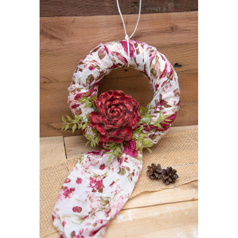 Türkranz mit Rosen-Tuch